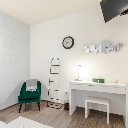 Διαμέρισμα Bolle , Historical Centre